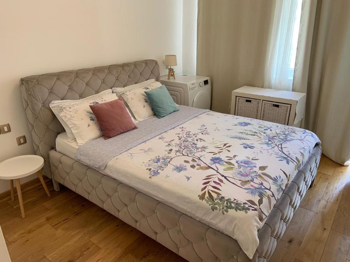 Alex Apartments Budva Eksteriør bilde